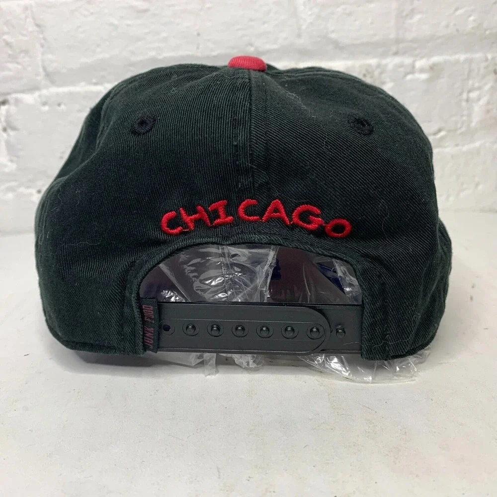 NWT Chicago Bulls Junk Food Taz Hat Black Red Youth Size Large / XL‎ Gap Kids